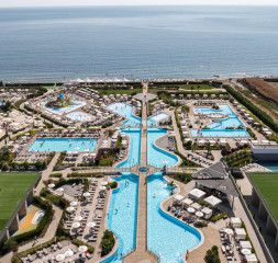 Pool_4.jpg