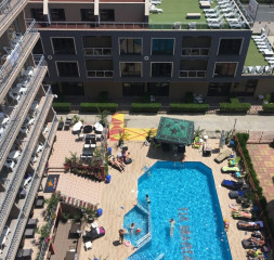 Pool_4.jpeg
