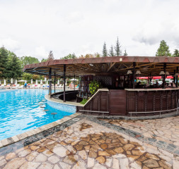Pool_5.jpg