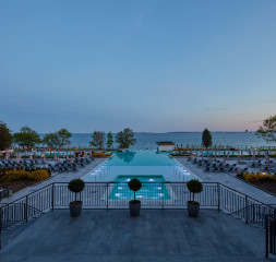 Pool_5.jpg