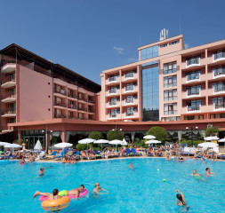 Pool_5.jpg