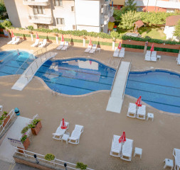 Pool_6.jpg