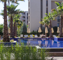 Pool_7.jpg