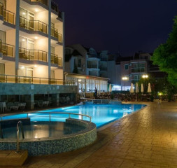 Pool_7.jpg