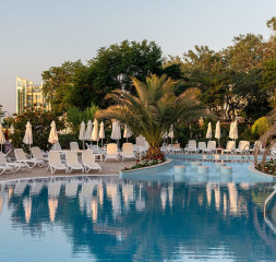 Pool_7.jpg