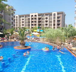 Pool_8.jpg