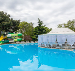 Pool_9.jpg