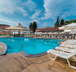 Pool_9.jpg