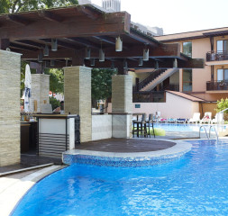 Pool_Bar.jpg