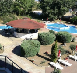 Pool_Bar_1.jpg