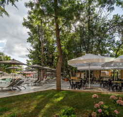 Pool_Bar_1.jpg