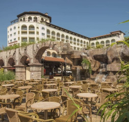Pool_Bar.jpg