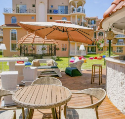Pool_Bar_3.jpg