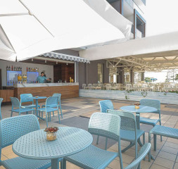 Pool_Bar.jpg
