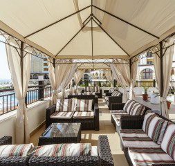 Pool_Bar_Fresco.jpg