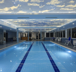 Pool_Indoor_3.jpg