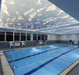 Pool_Indoor.jpg
