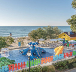 Pool_Kids_4.jpg