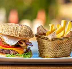 Re_10.jpg