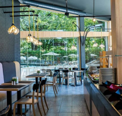 Restaurant_10.jpg