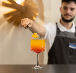 Restaurant_10.jpg