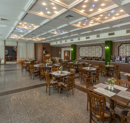 Restaurant.jpg