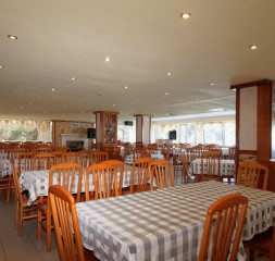 Restaurant_1.jpg