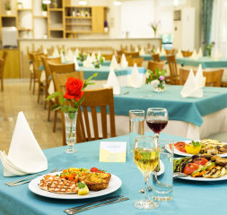 Restaurant_1.jpg