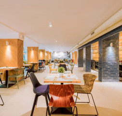 Restaurant_1.jpg