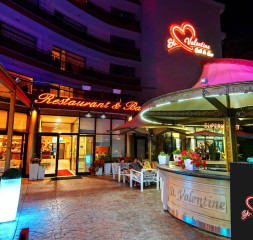 Restaurant_1.jpg