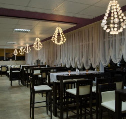 Restaurant_1.jpg