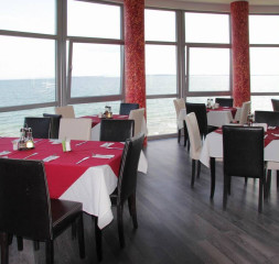 Restaurant_1.jpg