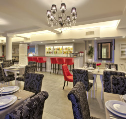 Restaurant_1.jpg