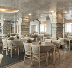 Restaurant_1.jpg