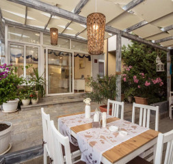 Restaurant_1.jpg