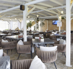 Restaurant_1.jpg