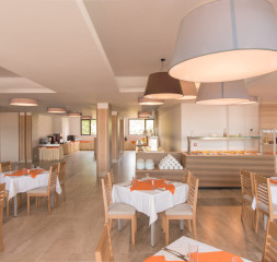 Restaurant_1.jpg