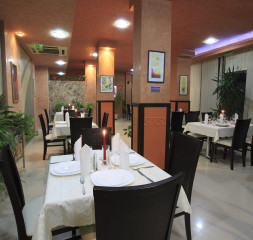 Restaurant_1.jpg