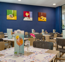 Restaurant_1.jpg