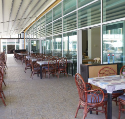 Restaurant_1.jpg