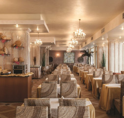 Restaurant.jpg