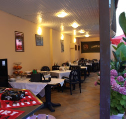 Restaurant.jpg