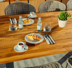 Restaurant_2.jpg