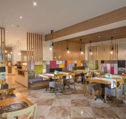 Restaurant_2.jpg