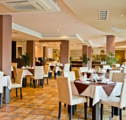 Restaurant.jpg