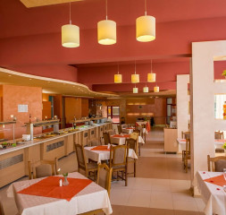 Restaurant.jpg