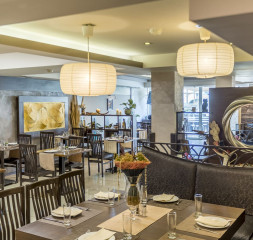 Restaurant_3.jpg