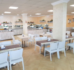 Restaurant_3.jpg