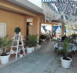 Restaurant_3.jpg