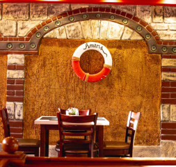 Restaurant_3.jpg